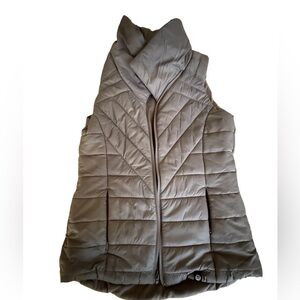 Mondetta insulated vest
